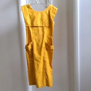 Woman's sleeveless dress